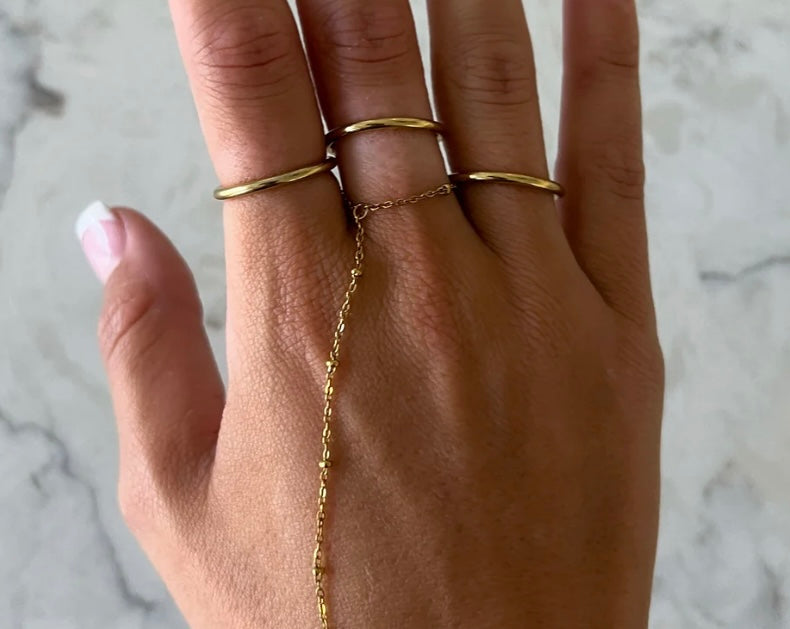 Dainty Gold Rings (3)
