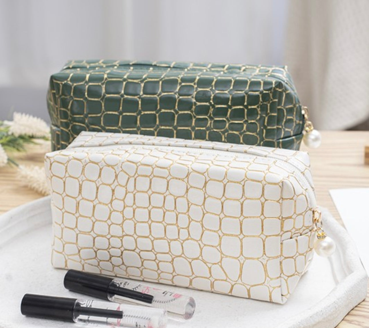 STONE PATTERNED COSMETIC TRAVEL CASE